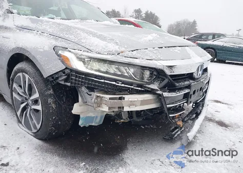 2021 Honda Accord Hybrid z USA, uszkodzony, nr VIN 1HGCV3F12MA018081